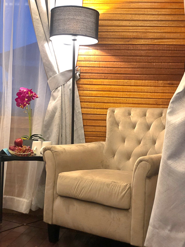 Deluxe Villa cosy reading corner