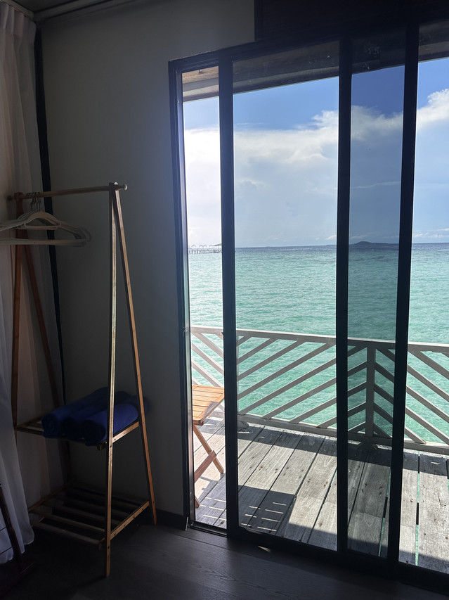 Family Villa 1 ocean-view balcony access