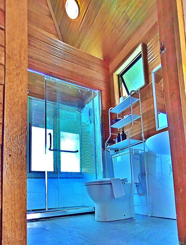 Sunrise Villa bathroom shower